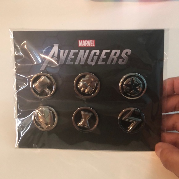 Marvel Pin set - Picture 3 of 6